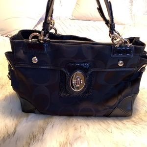 Signature authentic Coach bag w/ snake print detail